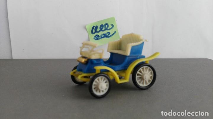 Coches a escala: ANTIGUO COCHE DE GUISVAL  ANTIGUO