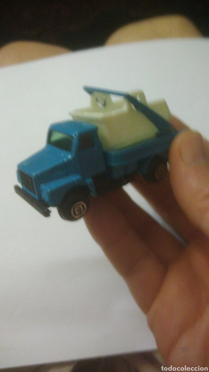 Coches a escala: VOLVO. Cami&oacute;n de guisval. Nuevo a estrenar sin caja.