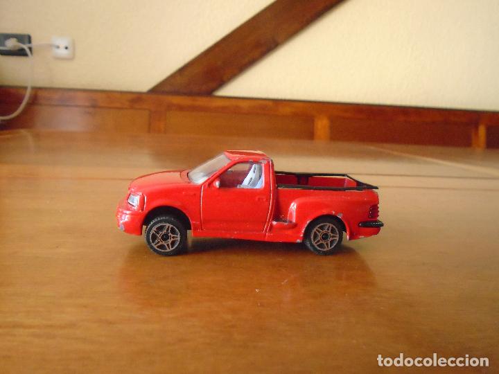 Coches a escala: COCHE MET&Aacute;LICO FORD SVT F150 BURAGO MADE IN ITALY 1/43