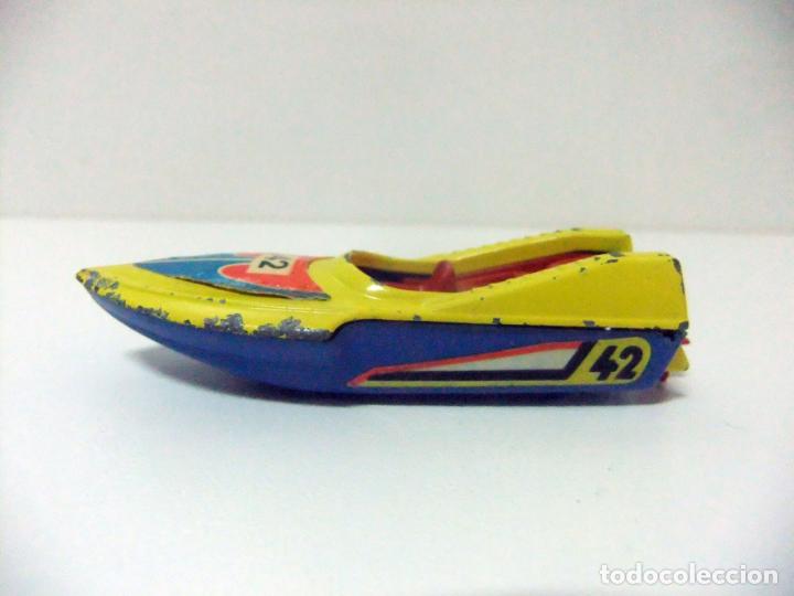 Coches a escala: LANCHA COMPETICI&Oacute;N GUISVAL - ESCALA 1:64 APROX. - BOTE BARCA JUGUETE BARCO