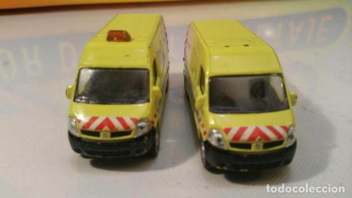 Coches a escala: 2 RENAULT MASTER 2003 NOREV - VINCI AUTOROUTES - Foto 4