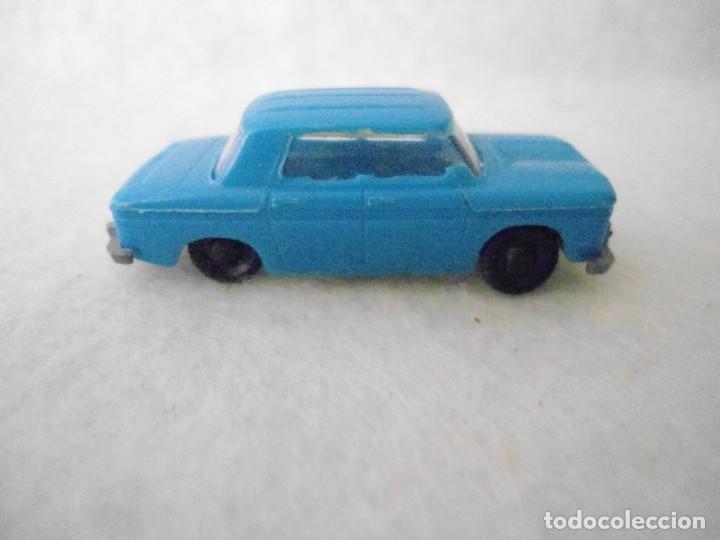 Coches a escala: ANTIGUO RENAULT-8 EKO....................... - Foto 1