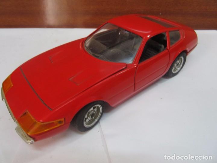 Coches a escala: FERRARI DAYTONA DE MAJORETTE - MEDIDA 19 cm.