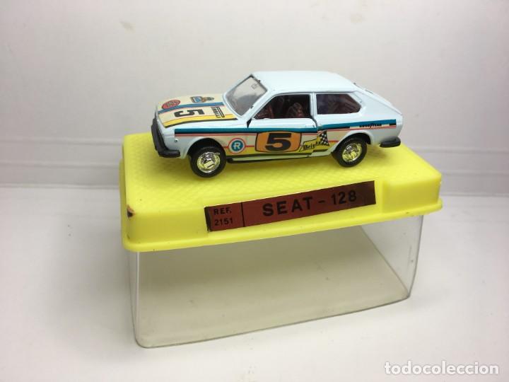Coches a escala: SEAT 128 DE MIRA - Foto 1