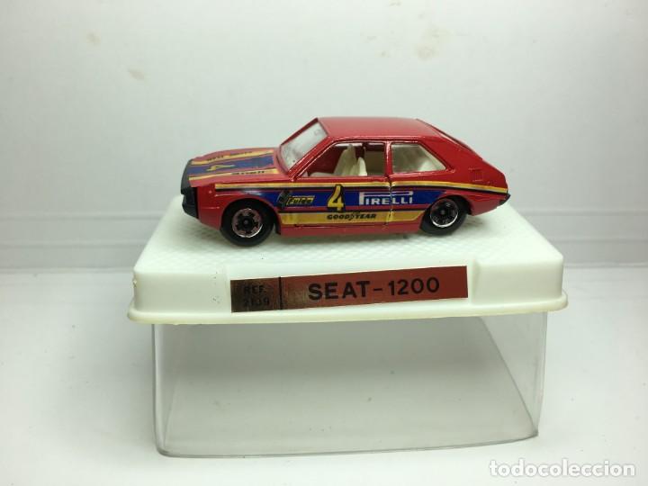Coches a escala: COCHE SEAT 1200 DE MIRA