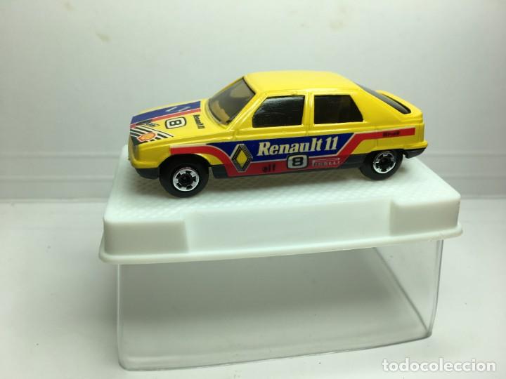 Coches a escala: COCHE RENAULT 11 DE MIRA - Foto 1