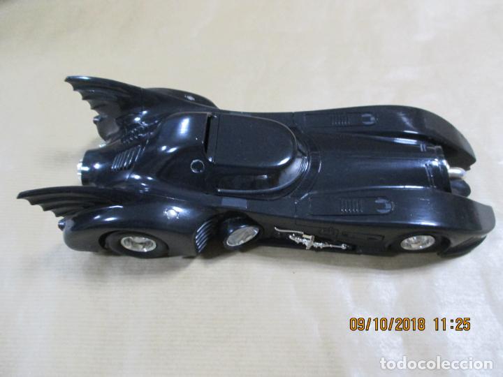 Antiguo Coche De Batman Batmobile Plastico 2 Sold At Auction