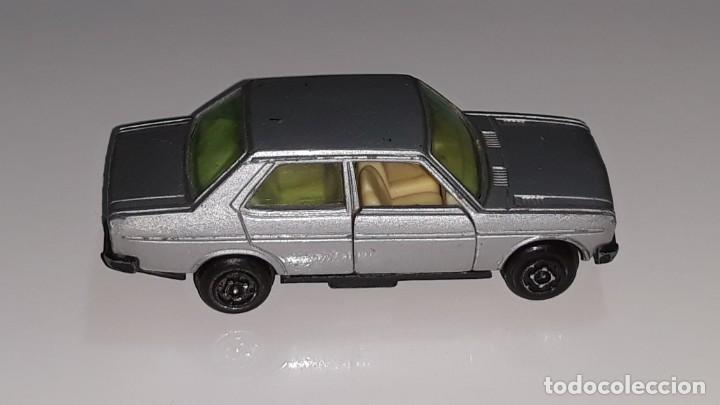 Coches a escala: GUISVAL : ANTIGUO COCHE SEAT 131 SERIE CAMPEON - REF. 32 - MADE IN SPAIN A&Ntilde;OS 70 / 80 ESCALA 1 : 64