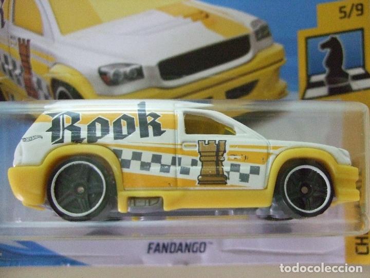 Hot Wheels Fandango Checkmate Series #5/9 Rook Yellow Diecast 1:64 Scale New 