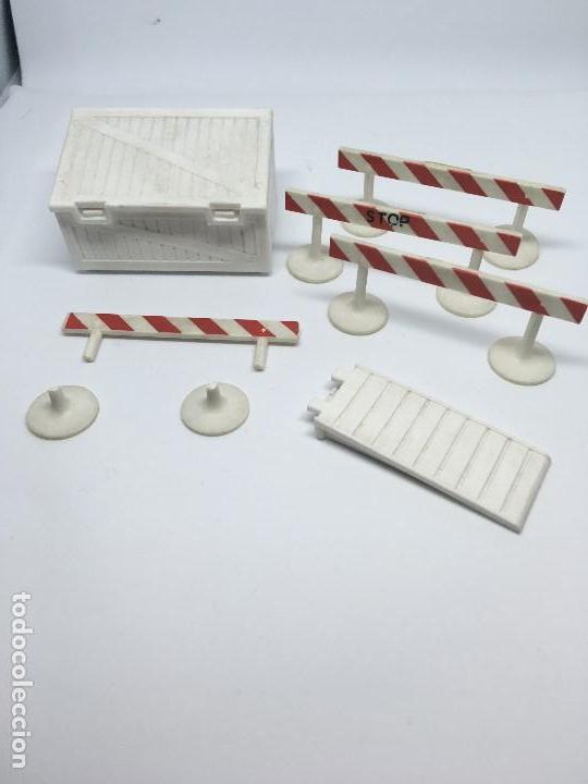 Coches a escala: LOTE DE ACCESORIOS SIKU - Foto 1