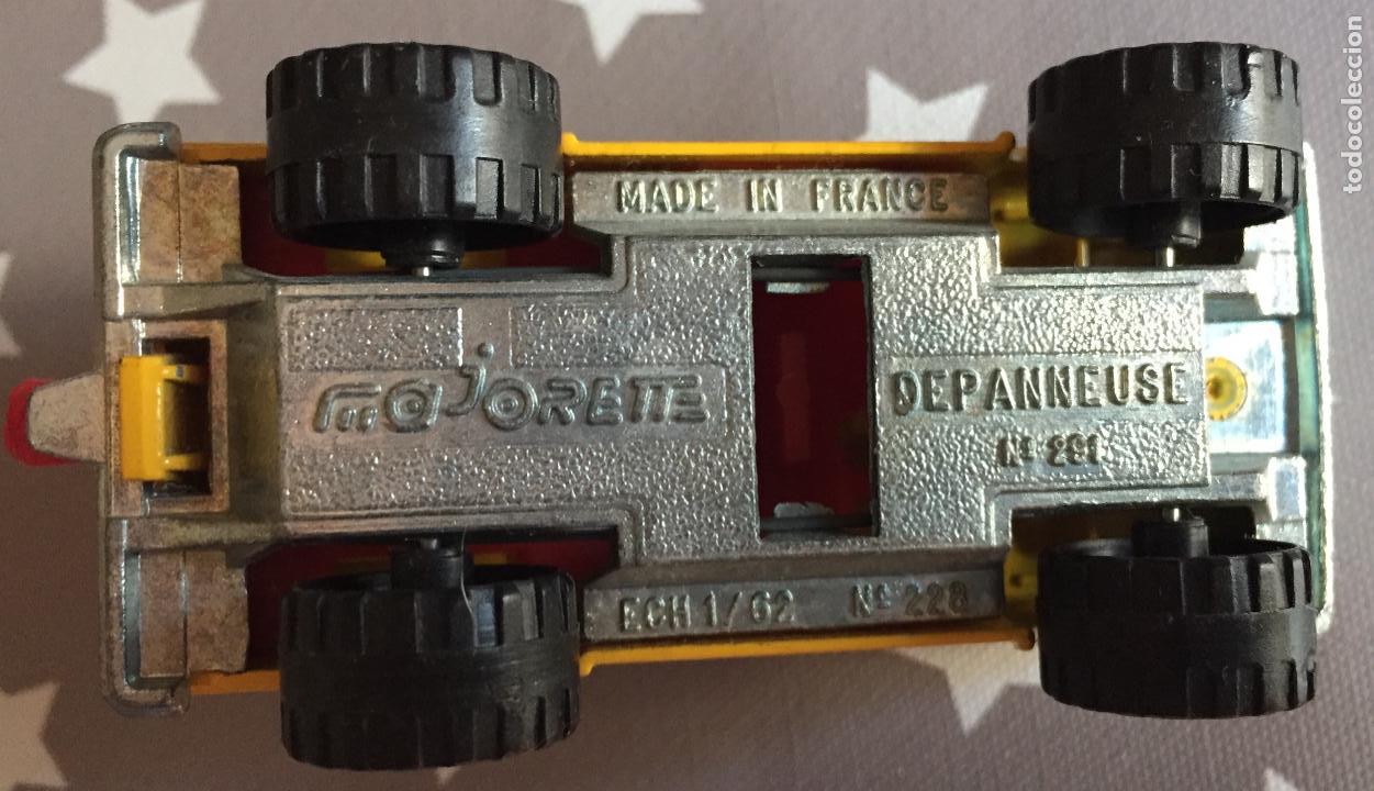 Coches a escala: MAJORETTE DEPANNEUSE Numero 228 1/62 - Foto 3