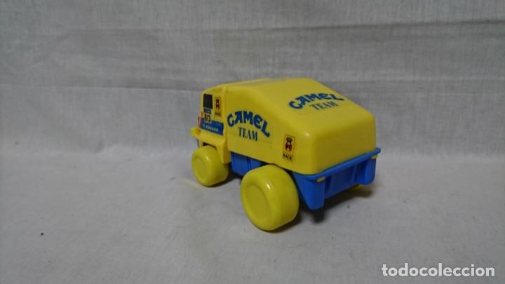 Coches a escala: CAMI&Oacute;N CAMEL TEAM PEGASO, MARCA ELIMBER, 15 CM. - Foto 4