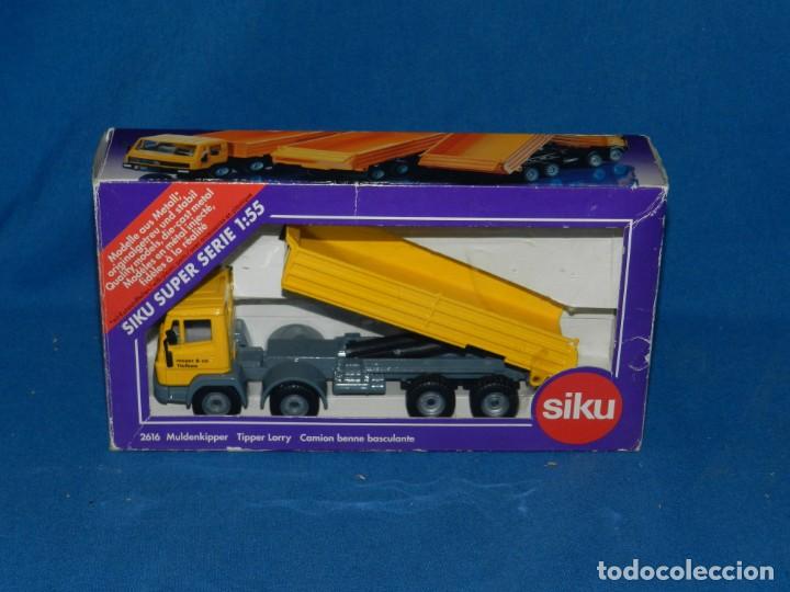 Siku 3518 Camion Benne MAN 1:50 - Jouet Métal Robuste Avec Benne Basculante Pour Enfants