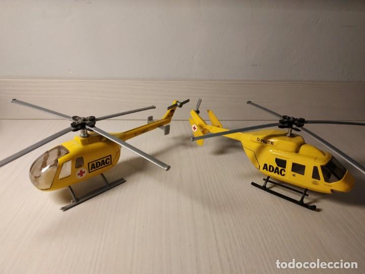 Coches a escala: Lote helic&oacute;pteros Siku - Foto 1