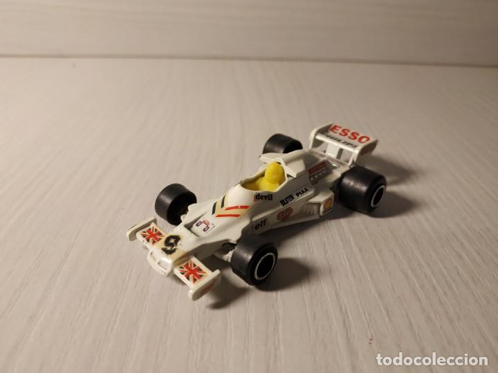 Coches a escala: Shadow DN 5 de majorette