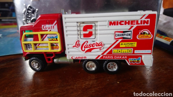 Coches a escala: Guisval kenworth Par&iacute;s Dakar. Edici&oacute;n La casera. 1/53