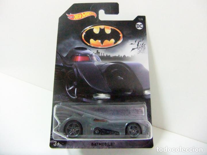 Mattel Hot Wheels Batman Vehículo de Juguete Batmobile Escala 1:64