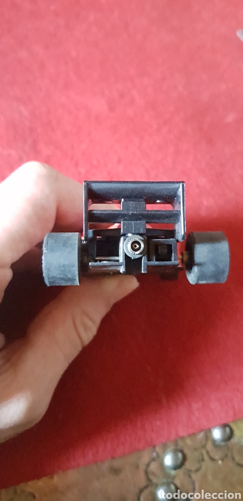 Coches a escala: Coche formula 1 creo que es un mechero - Foto 2