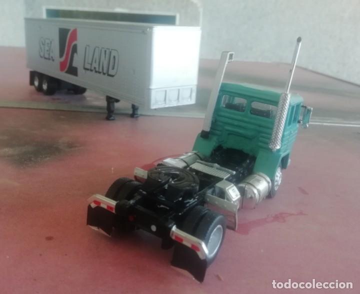 Coches a escala: Cami&oacute;n pegaso de mira - Foto 3