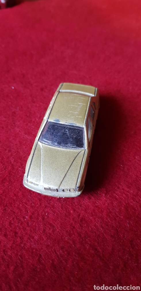 Coches a escala: MC toy BMW 750 - Foto 2