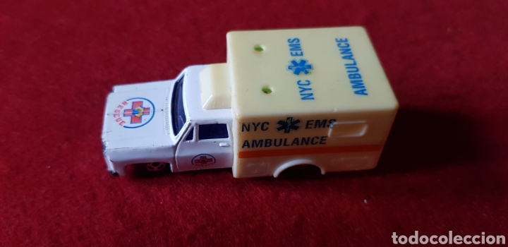 Model Cars: Ambulancia nyc ems