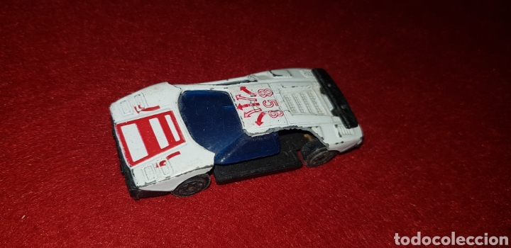 Model Cars: Coche met&aacute;lico de carreras