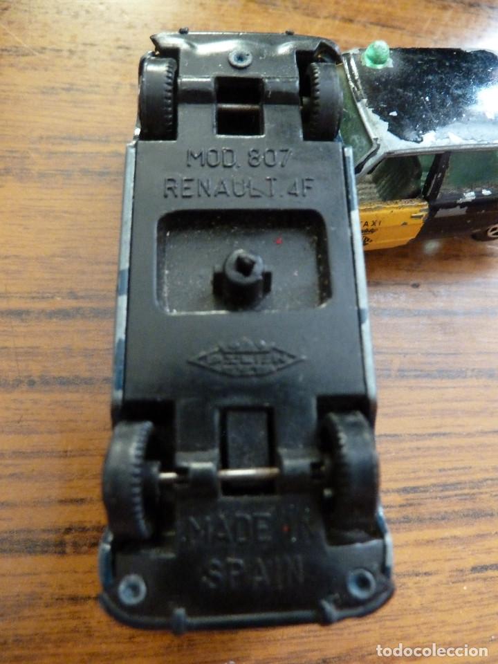 Coches a escala: RENAULT 4F MODELO 807 DE PILEN - Foto 7