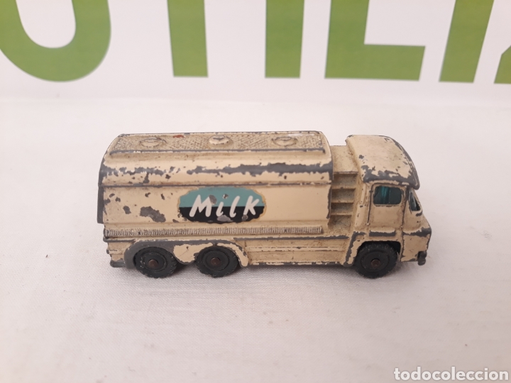 Auto in scala: Camion husky.Made in Britain.
