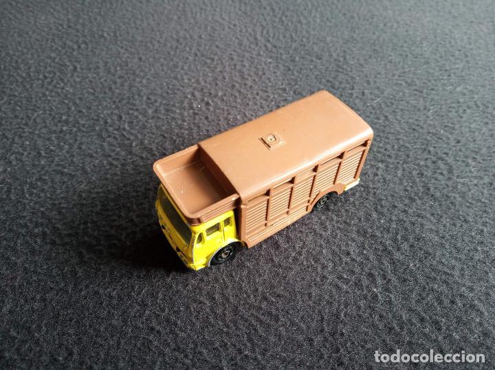 Coches a escala: MAJORETTE - CAMION MERCEDES