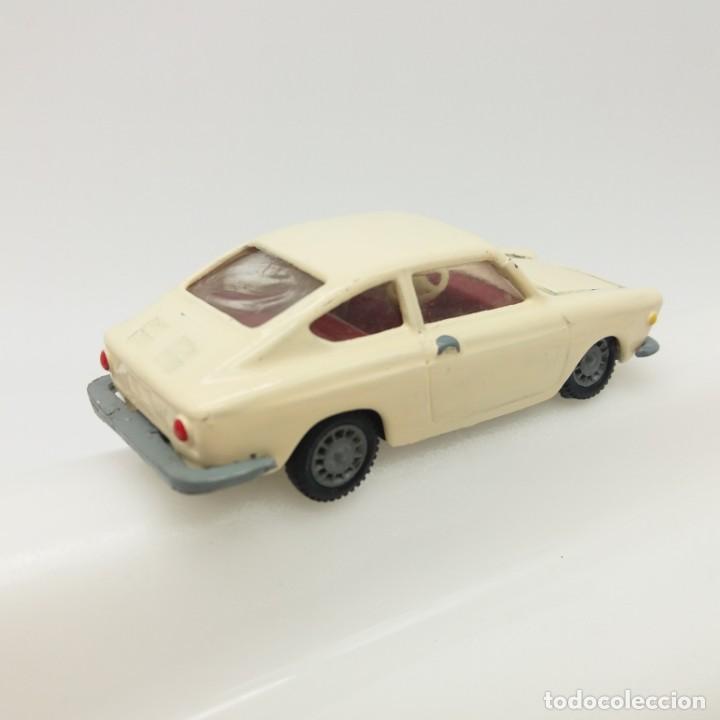 Coches a escala: Seat 850 Coupe de JOAL - Foto 2