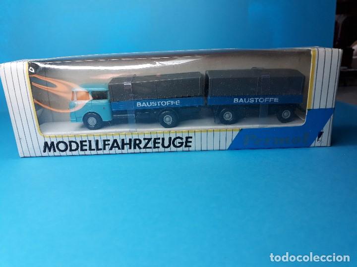 Coches a escala: CAMION CON REMOLQUE PERMOT HO 1:87 - Foto 1