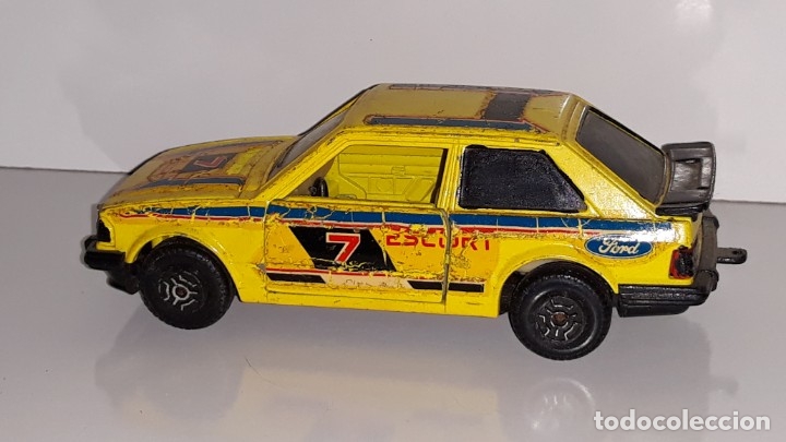 Coches a escala: GUISVAL : ANTIGUO COCHE FORD ESCORT XR3 RALLYE ESCALA 1 / 33 A&Ntilde;OS 80 MADE IN SPAIN