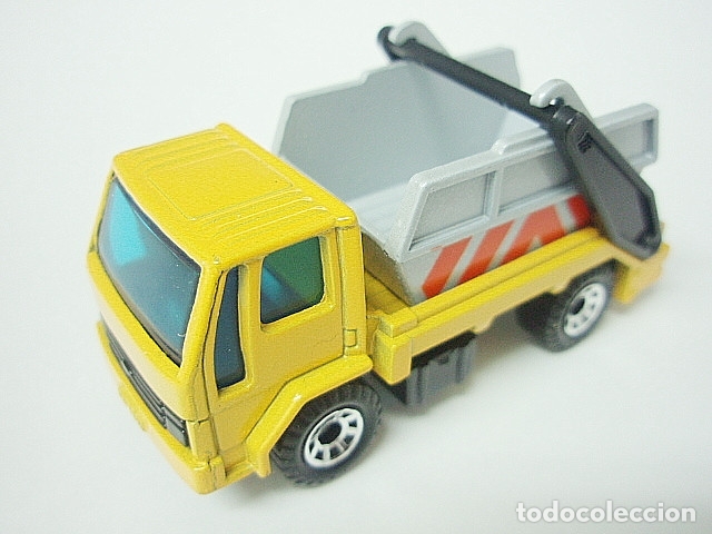 matchbox ford cargo skip truck