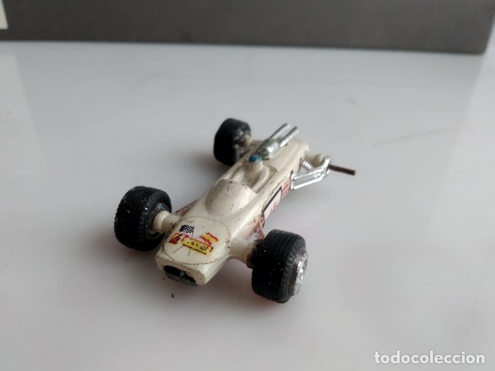 Coches a escala: ANTIGUO COCHE DE GUISVAL LOLA
