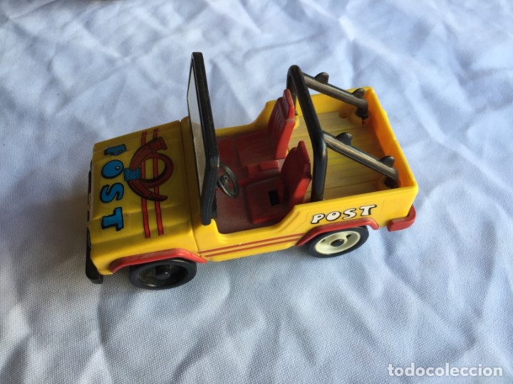 Coches a escala: Guisval Postal