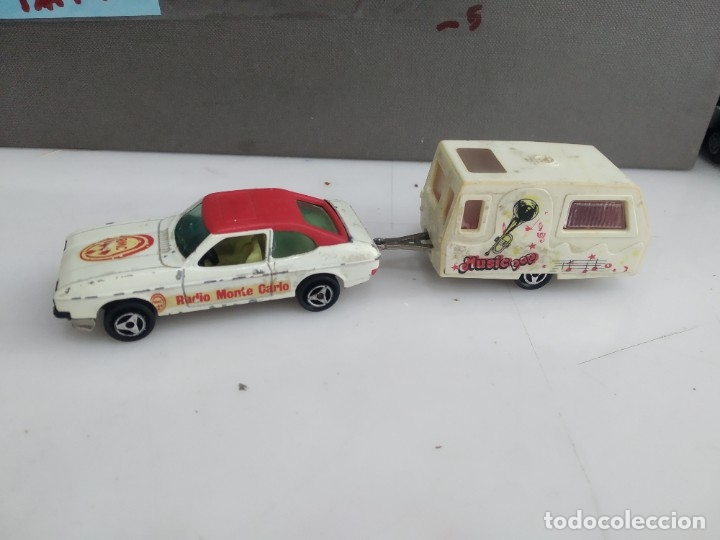 Coches a escala: ANTIGUO COCHE DE LA MARCA MAJORETTE FORD CAPRI  CON CARAVANA