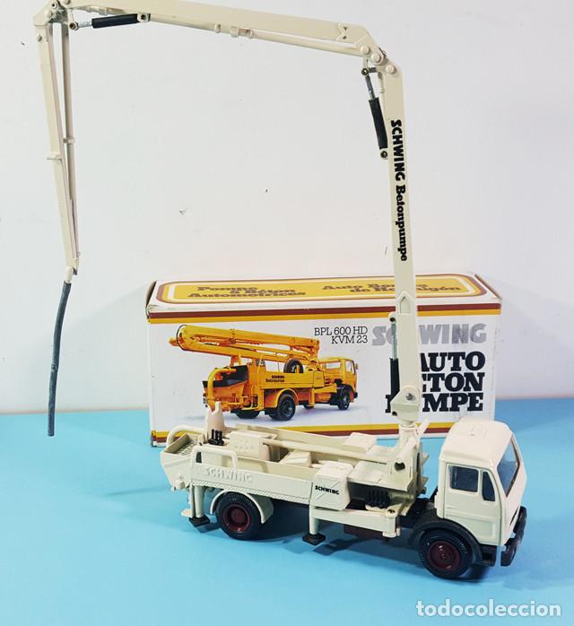 Coches a escala: CAMION NZG SCHWING BPL 600 HD KVM 23 1:50 MERCEDES AUTO BOMBA DE HORMIGON, NUEVO, BETON PUMPE, RFA
