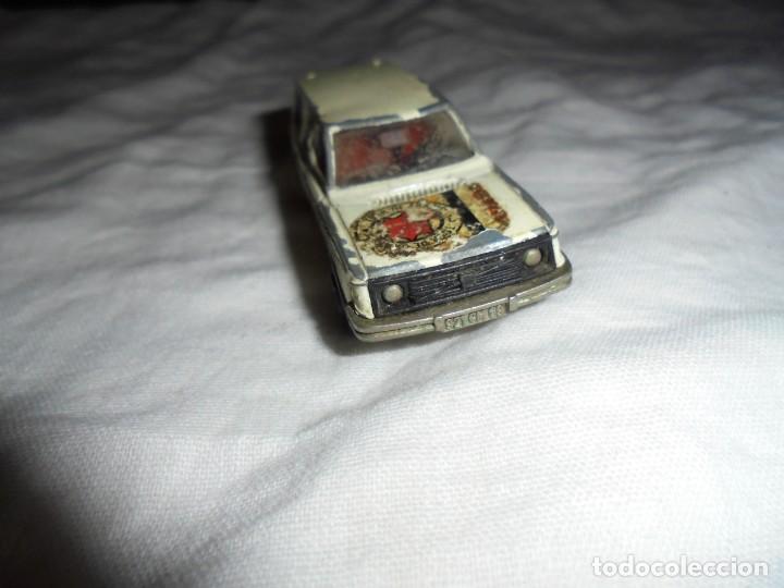 Coches a escala: VOLVO 245 DL MAJORETTE - Foto 2