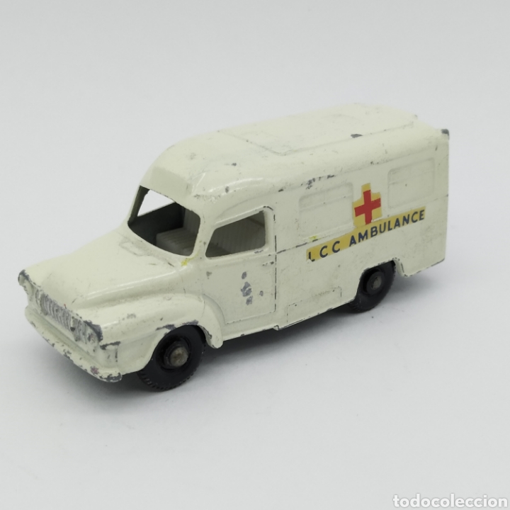 lesney lomas ambulance