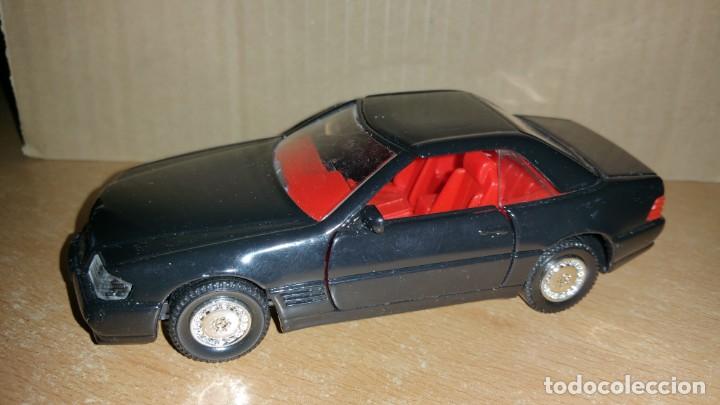 Coches a escala: MERCEDES 500 SL DE GUISVAL 12 cm