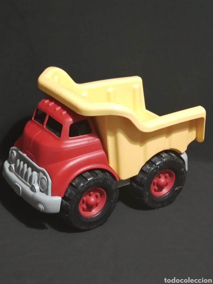 Auto in scala: Green Toys,camion dumper de juguete.