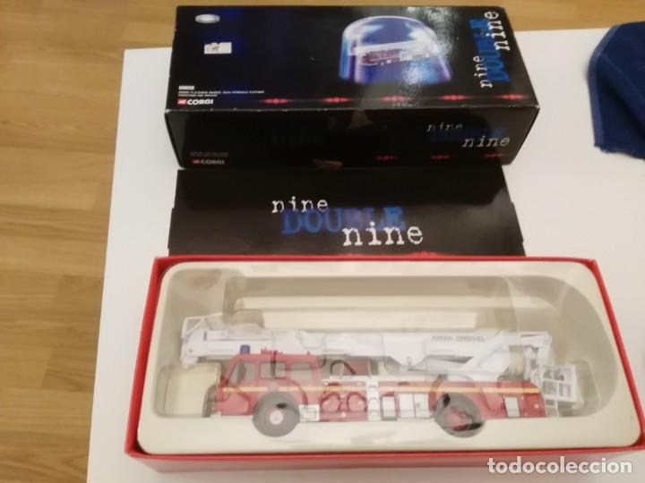 Coches a escala: CAMION BOMBEROS CORGI - DENNIS - Foto 1
