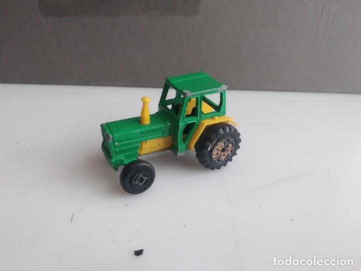 Coches a escala: ANTIGUO COCHE DE MAJORETTE TRACTOR