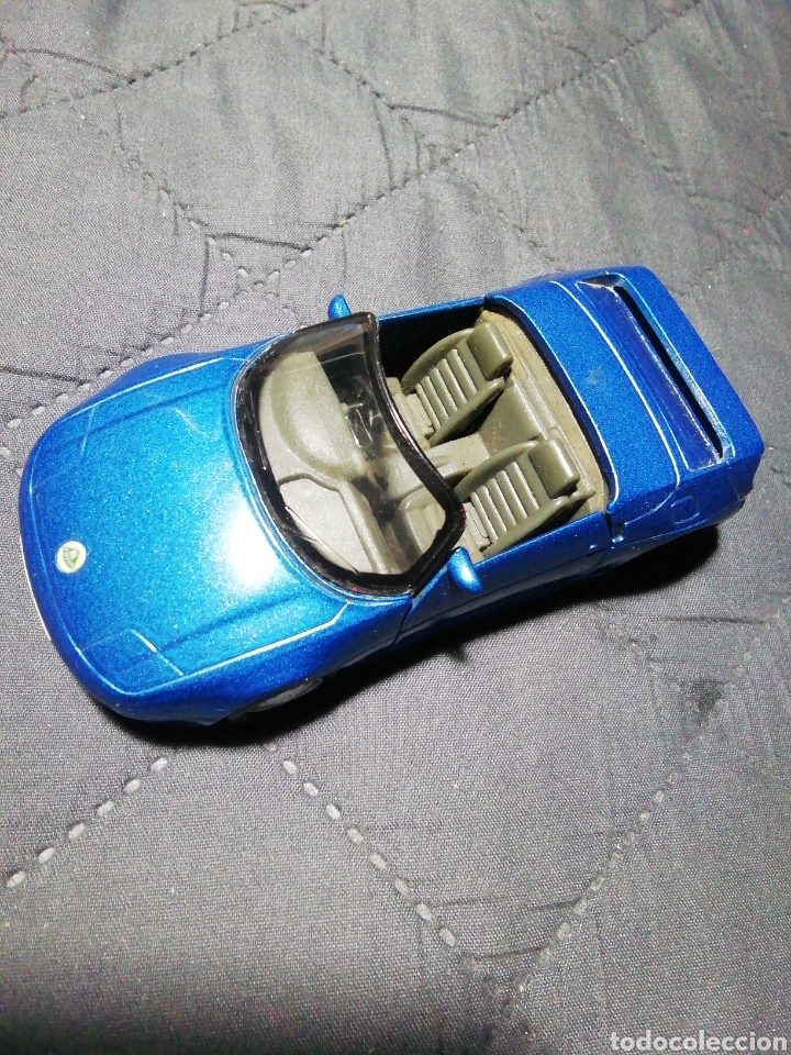 Coches a escala: LOTUS ELAN. MAISTO (A TRACCI&Oacute;N). ESCALA 1 /36