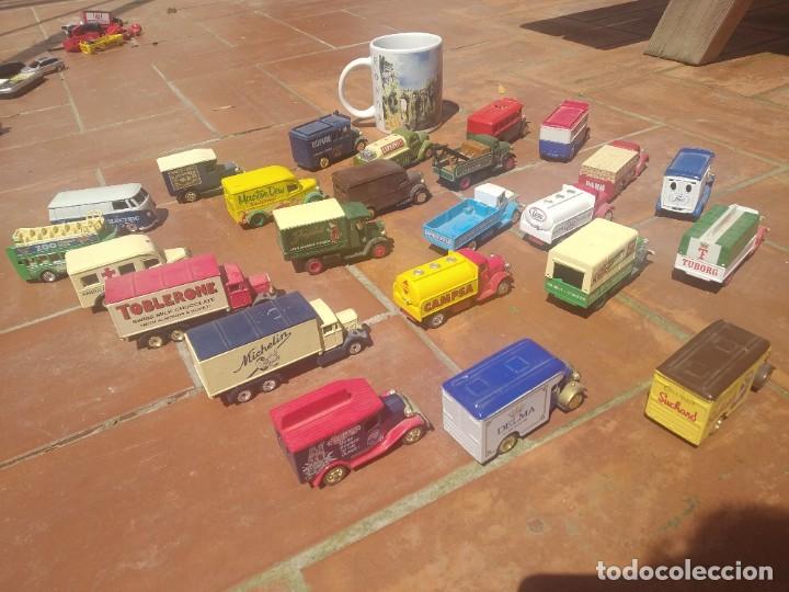 Coches a escala: Colecci&oacute;n camiones juguete - Foto 1