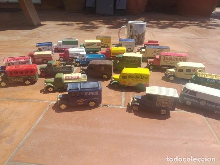 Coches a escala: Colecci&oacute;n camiones juguete - Foto 2