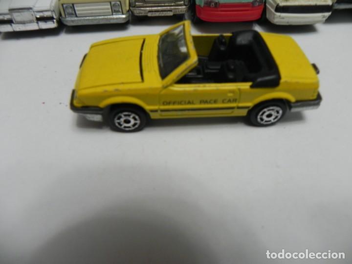 Coches a escala: MUSTANG CONVERTIBLE - ECH 1/59 - N&ordm;227 - MAJORETTE