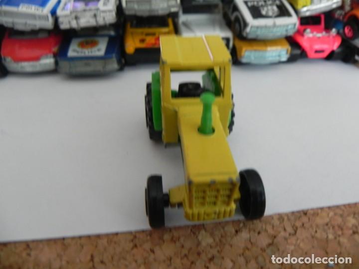 Coches a escala: TRACTOR 1/65 - MAJORETTE - COCHE - Foto 2