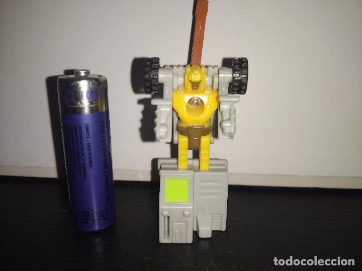 Coches a escala: coche grua robot transformers hasbro takara - Foto 2