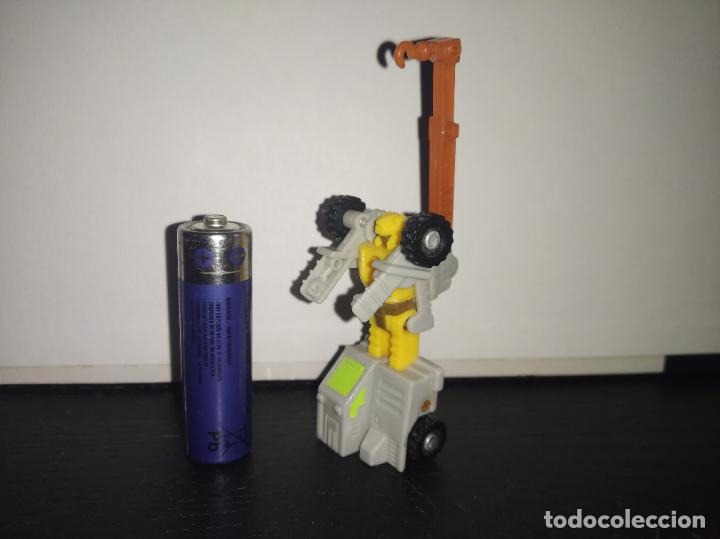Coches a escala: coche grua robot transformers hasbro takara - Foto 5